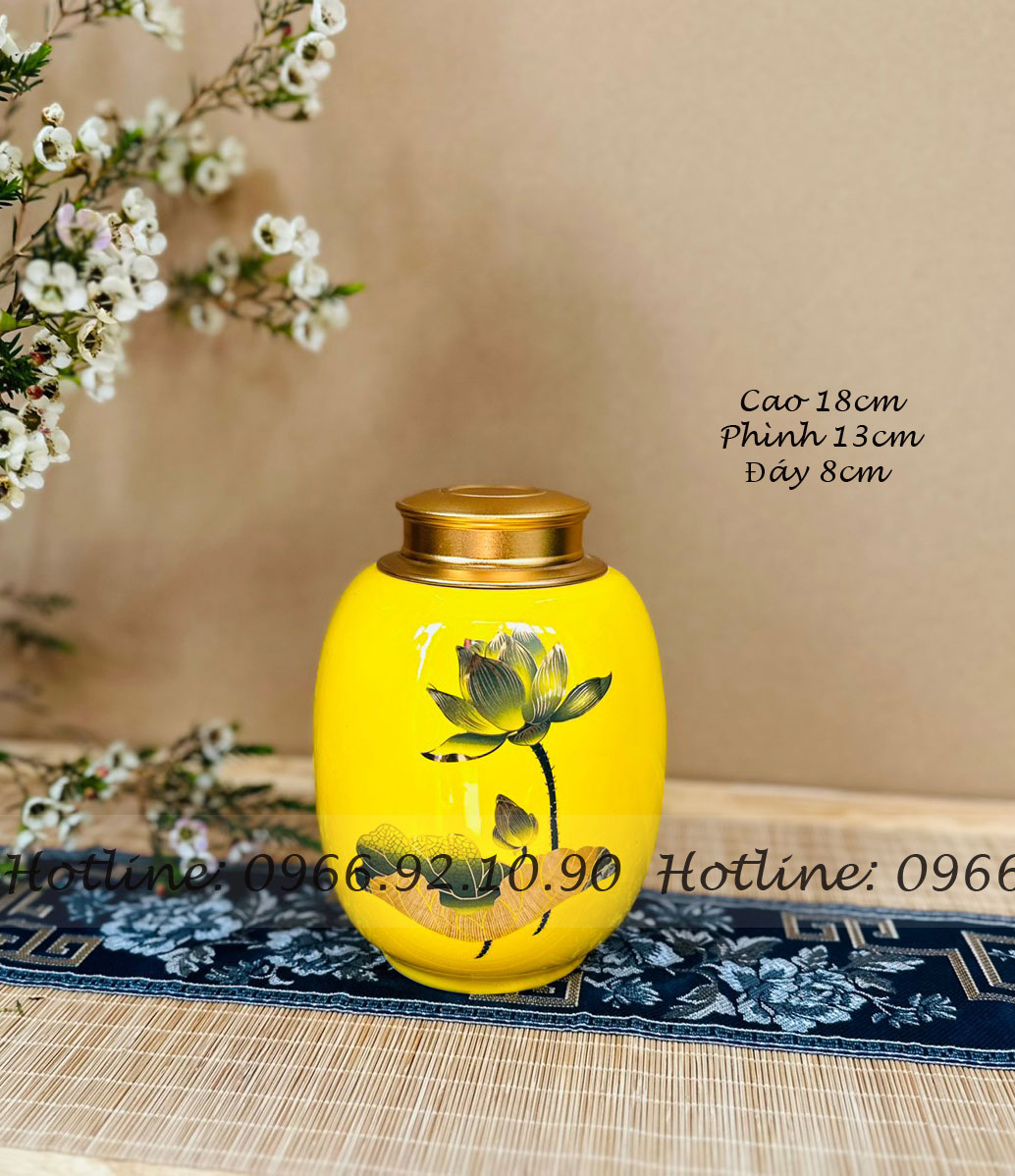 Hộp đựng trà Gốm Bát Tràng màu vàng  họa tiết hoa Sen  - HKH003