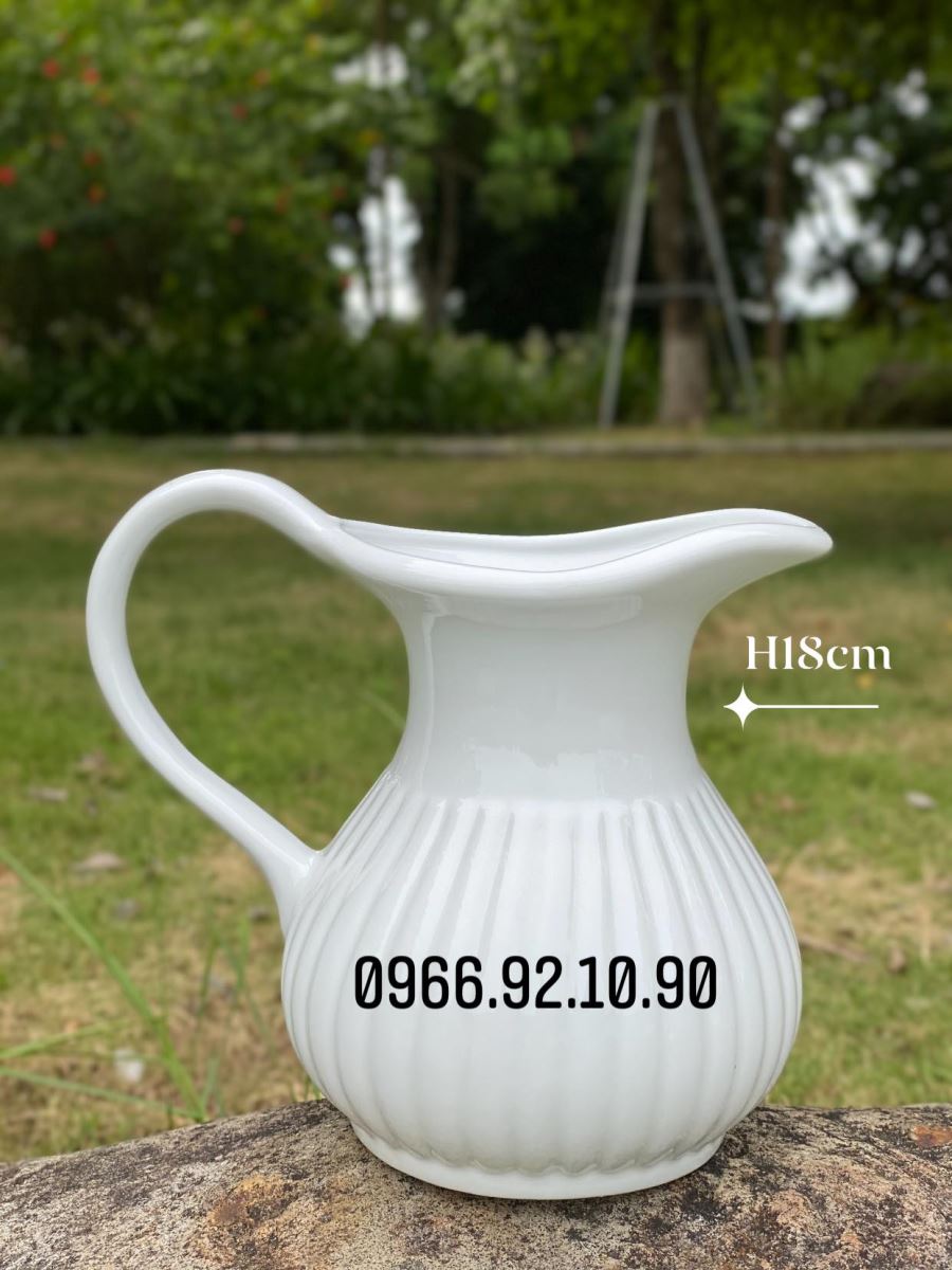 Bình sữa mỏ vịt sứ trắng H18cm