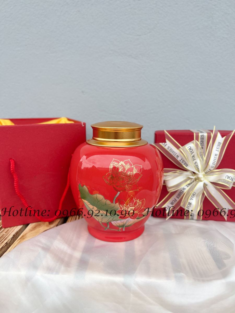 Hộp đựng trà Gốm Bát Tràng màu đỏ họa tiết hoa sen  - HKH005